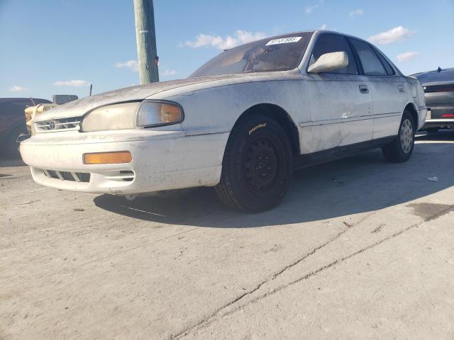 Global Auto Auctions: 1995 TOYOTA CAMRY LE