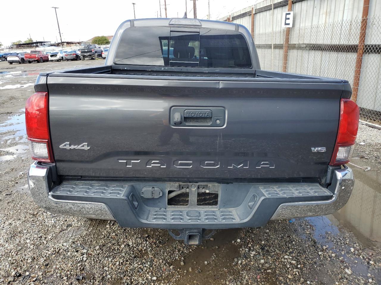 TOYOTA TACOMA DOUBLE CAB