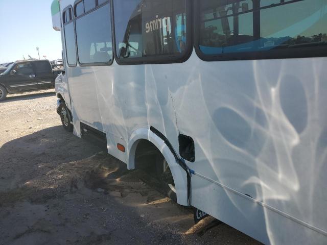 2017 FORD ECONOLINE E450 SUPER DUTY CUTAWAY VAN #3274720808