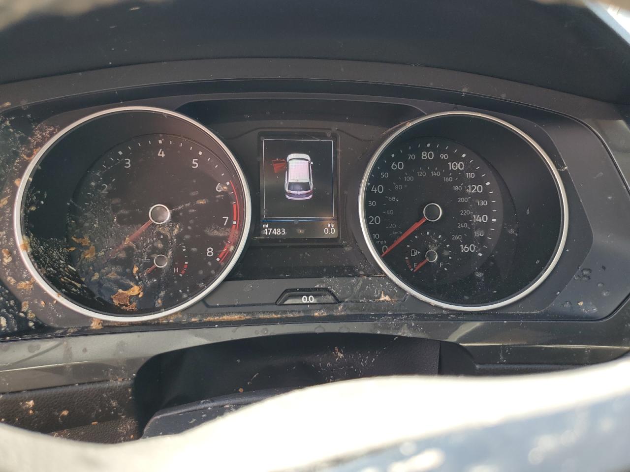 VOLKSWAGEN TIGUAN SE