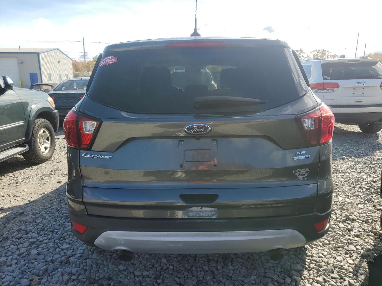 FORD ESCAPE SE
