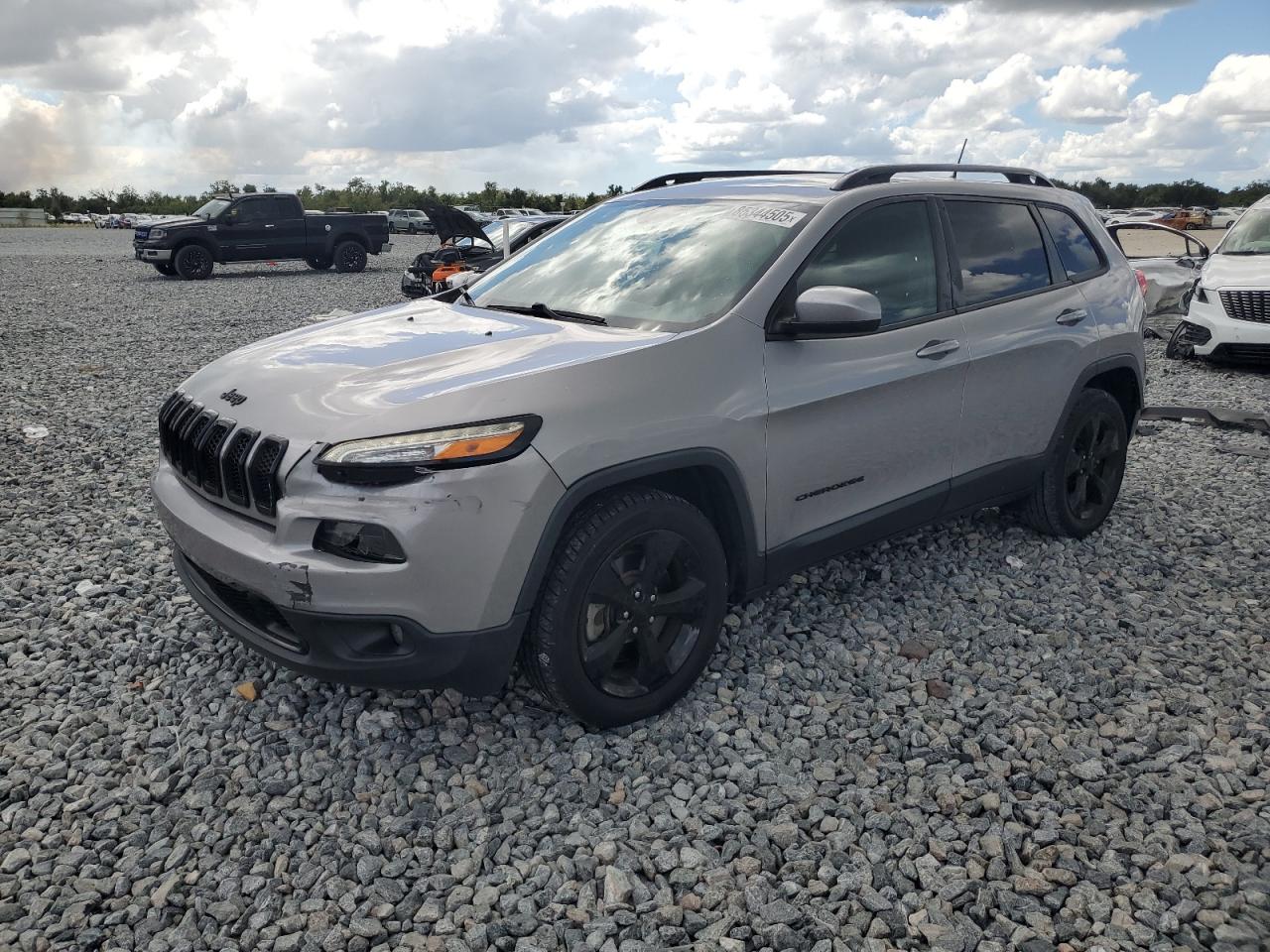 JEEP GRAND CHEROKEE LATITUDE