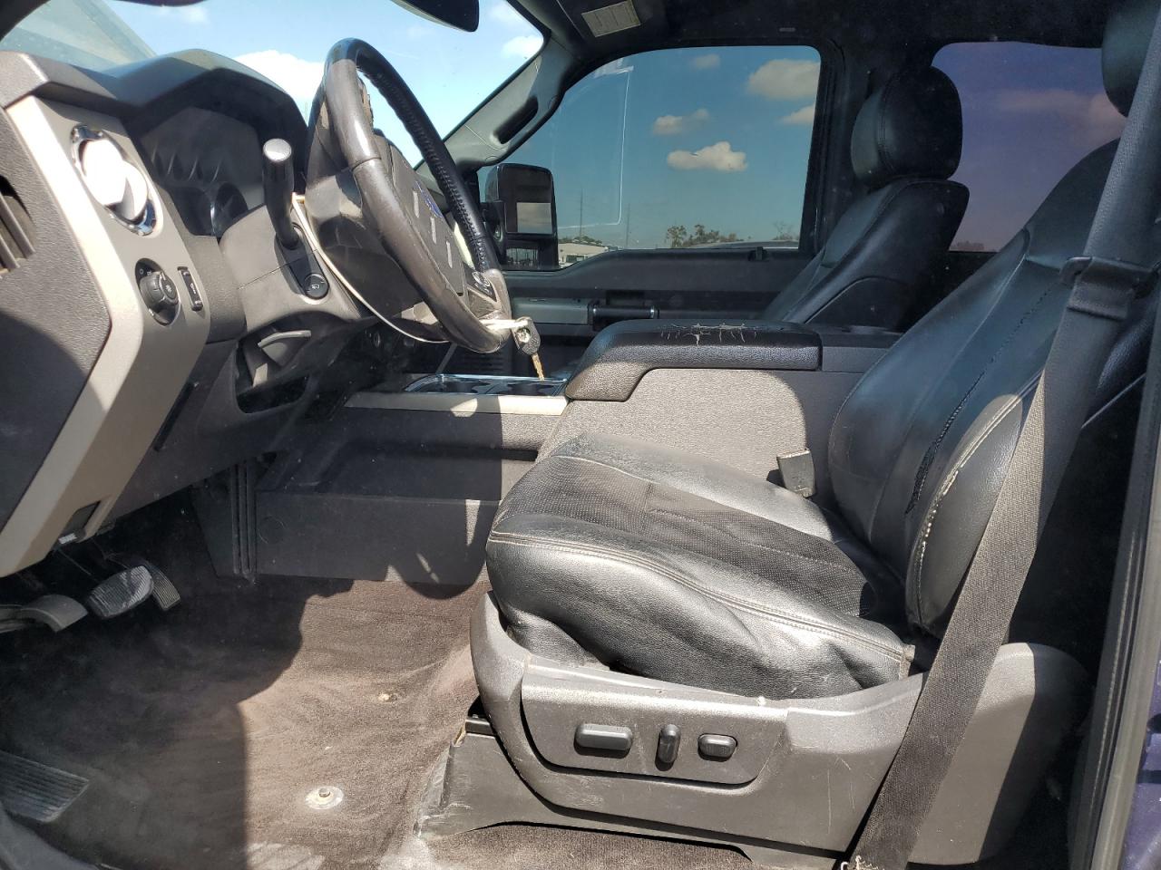 FORD F-350 SUPER DUTY