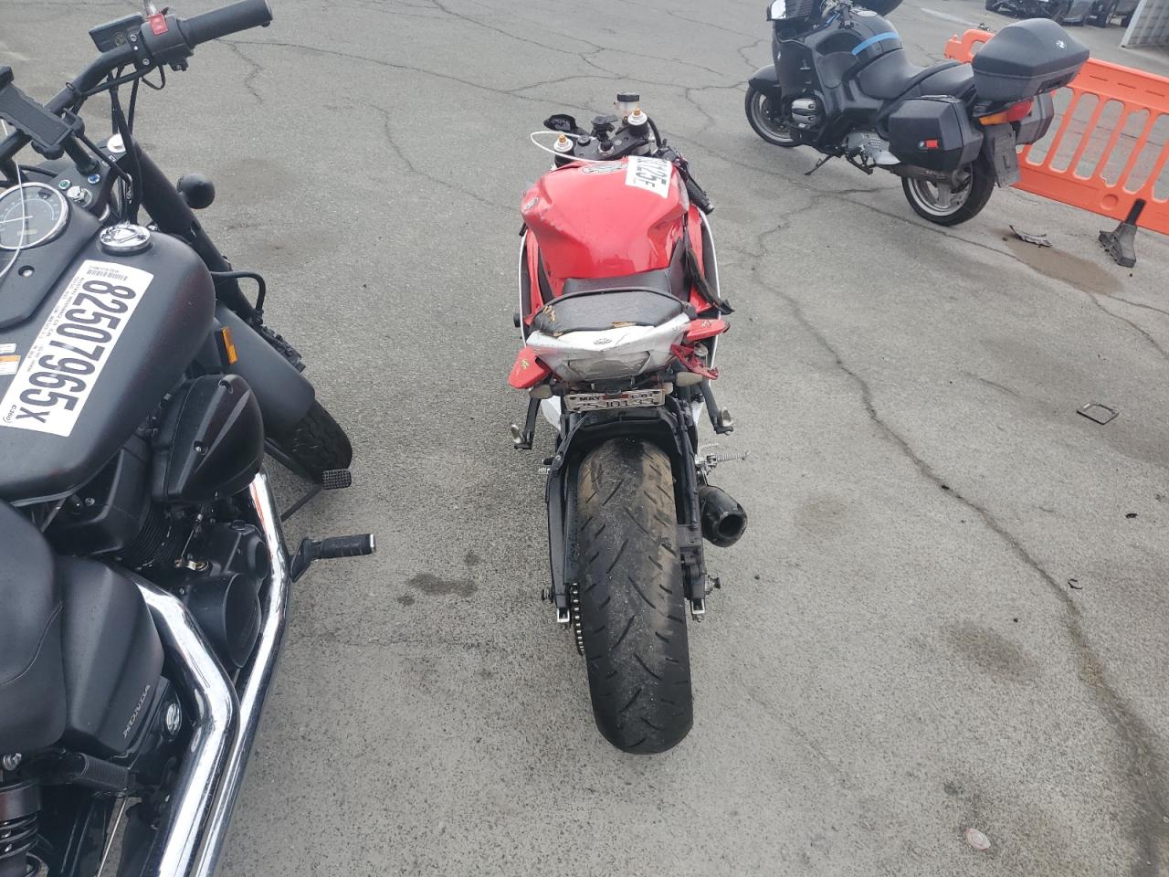 Lot #3316076220 2014 YAMAHA YZFR6 C