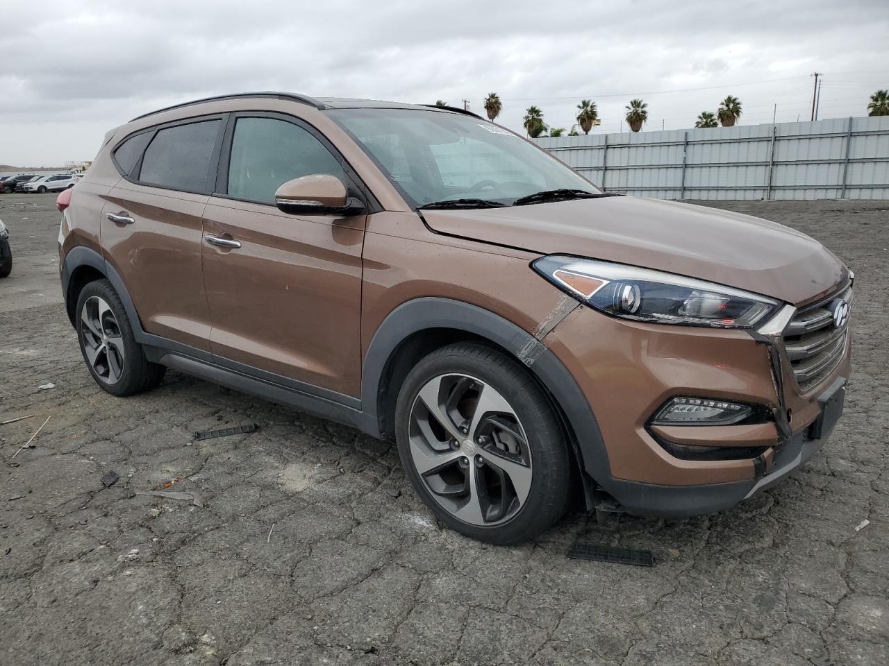 Lot #3284412452 2016 HYUNDAI TUCSON LIM