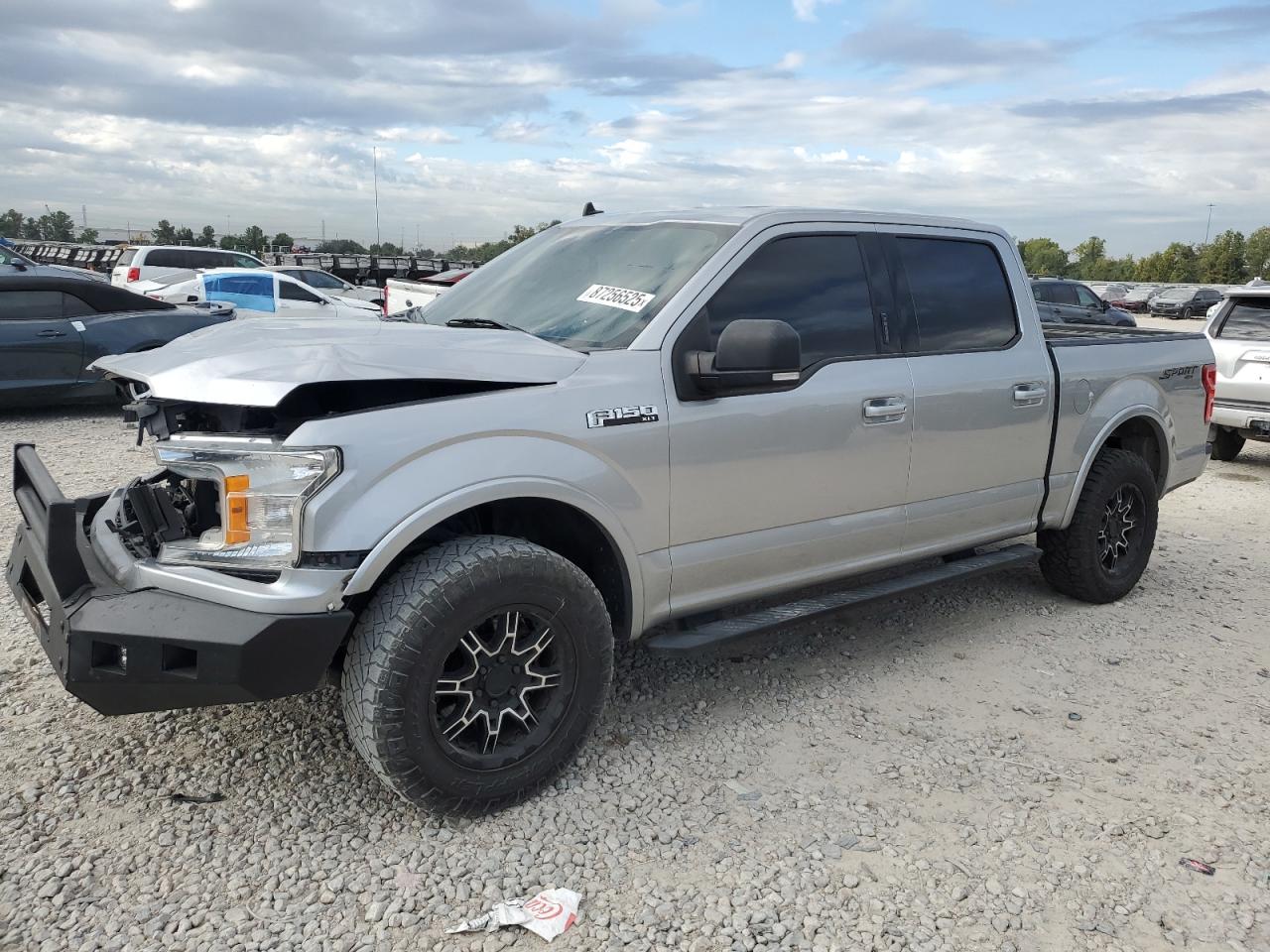 Vehicle photo