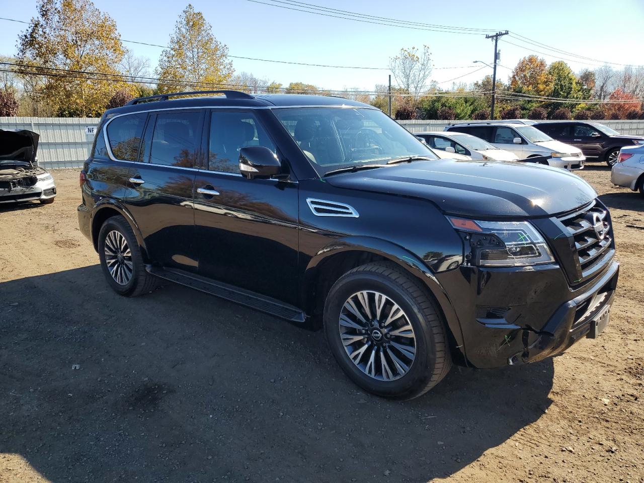 NISSAN ARMADA SL
