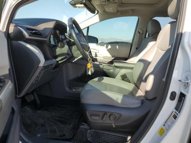 2022 TOYOTA SIENNA XLE - 5TDYRKEC7NS094003