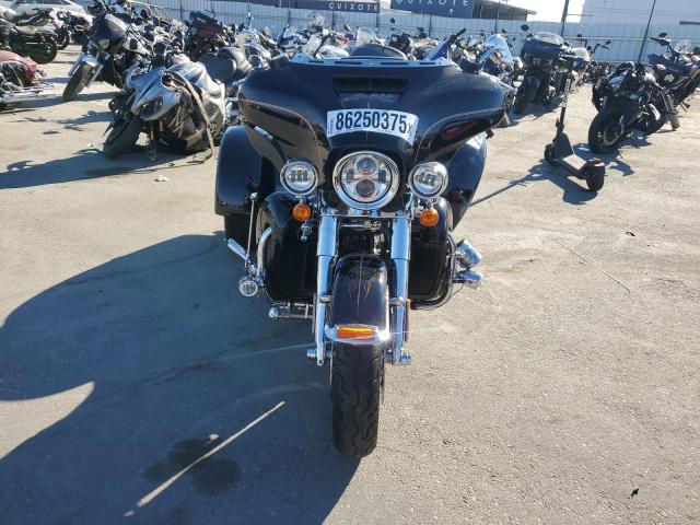 2017 HARLEY-DAVIDSON FLHTCUTG T #3309605570