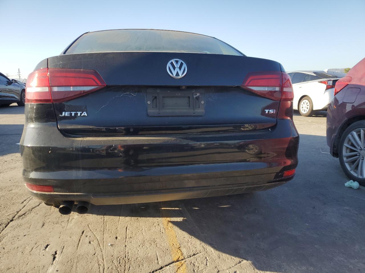 VOLKSWAGEN JETTA S