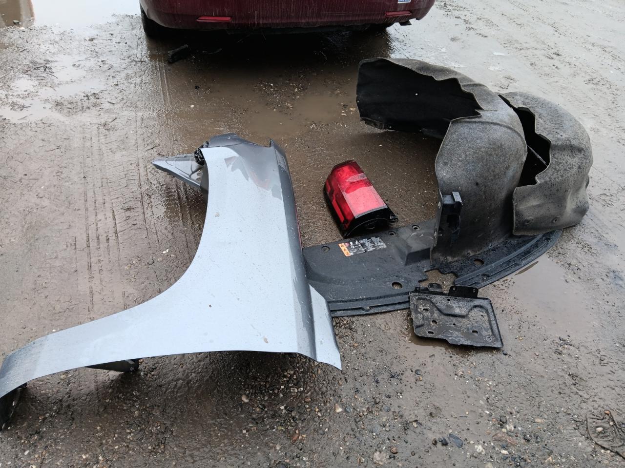 CHEVROLET SUBURBAN C1500 LS