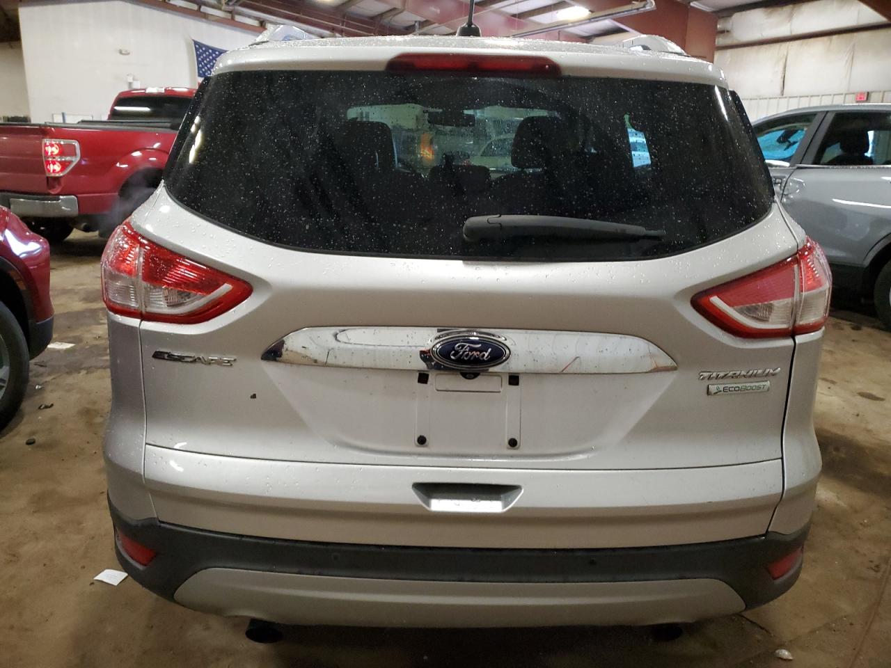 FORD ESCAPE TITANIUM