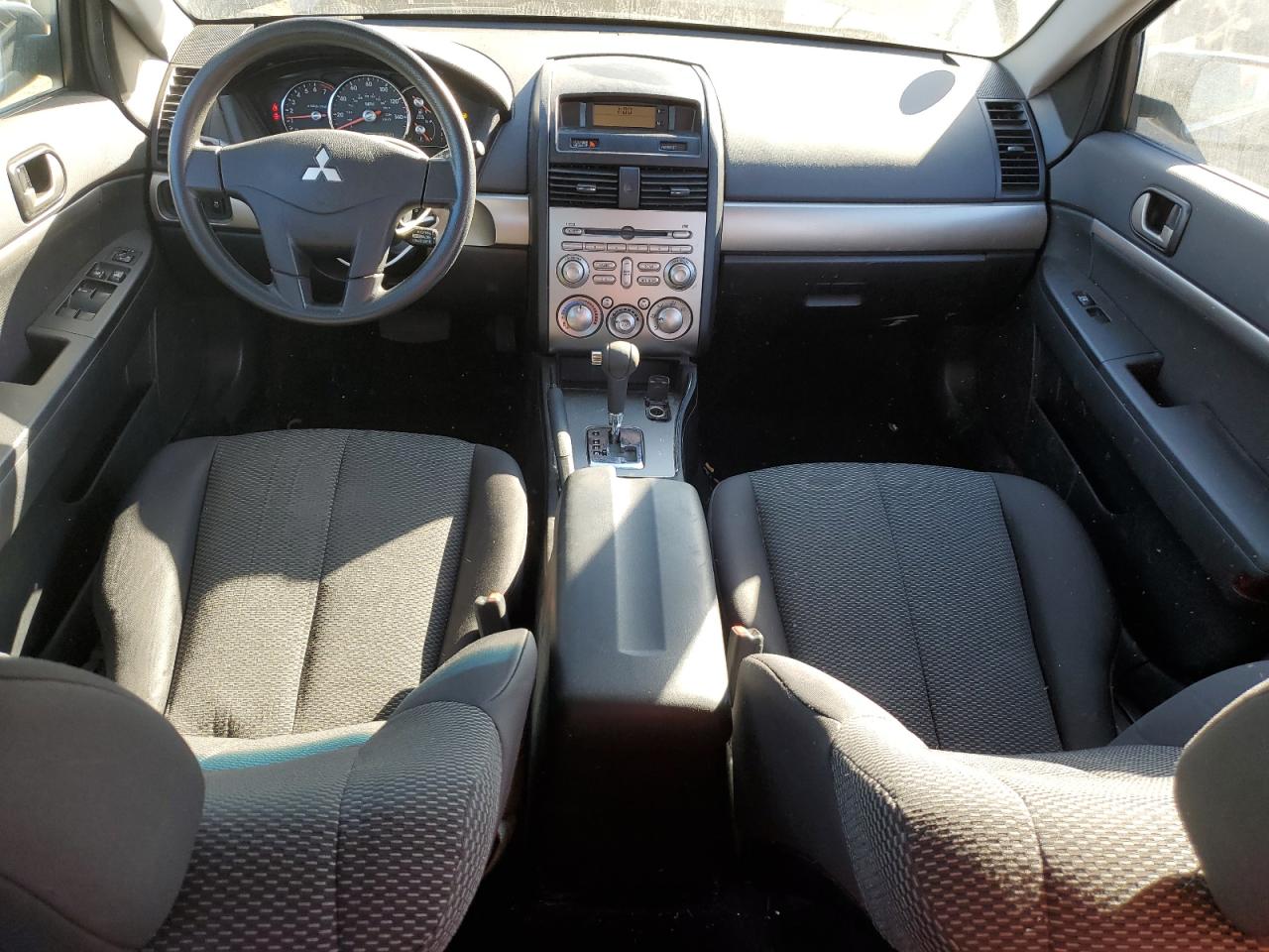 MITSUBISHI GALANT FE