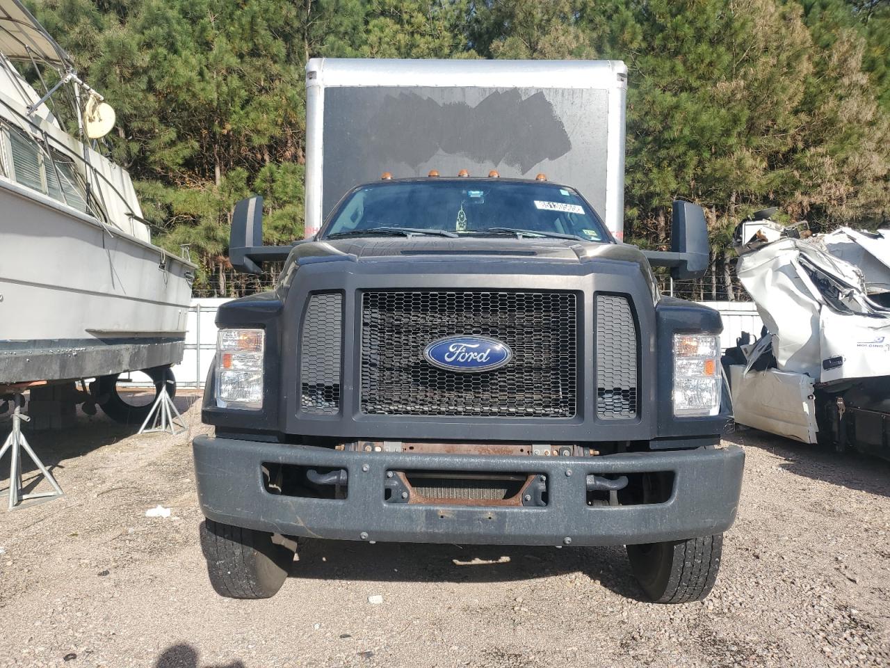 FORD F650 SUPER DUTY