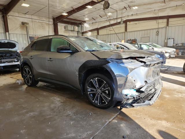 2023 TOYOTA BZ4X XLE - JTMABACA2PA042909