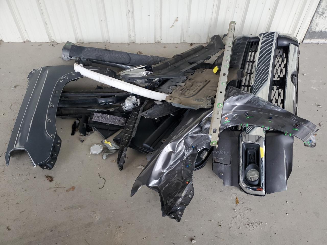 TOYOTA 4RUNNER SR5/SR5 PREMIUM