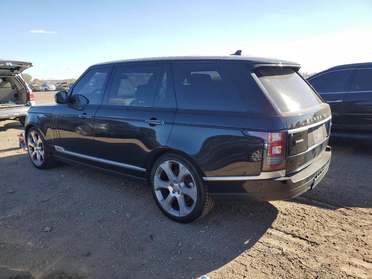 LAND ROVER RANGE ROVER AUTOBIOGRAPHY