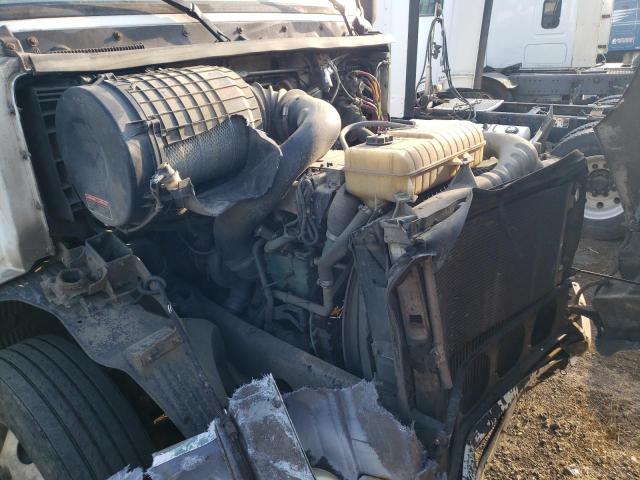 2006 VOLVO VNM #3278946042