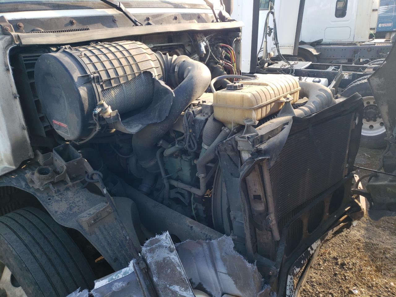 Lot #3278946042 2006 VOLVO VNM