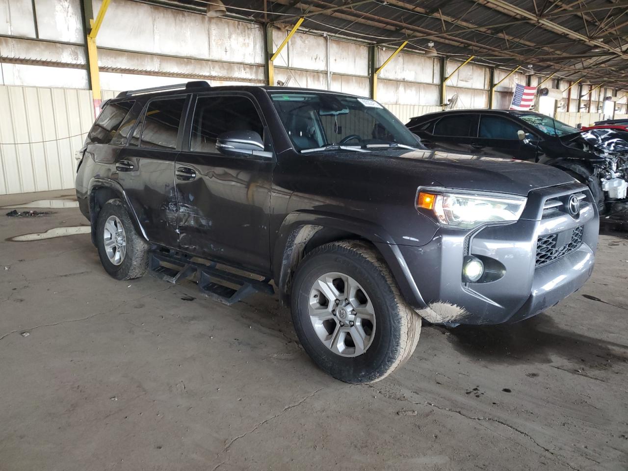 TOYOTA 4RUNNER SR5