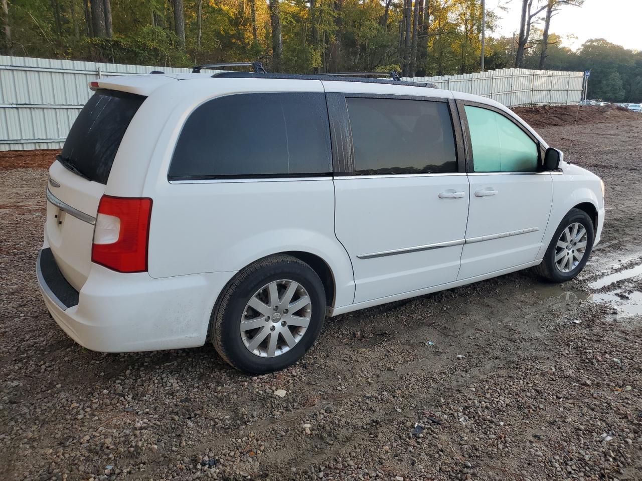 CHRYSLER TOWN & COUNTRY TOURING