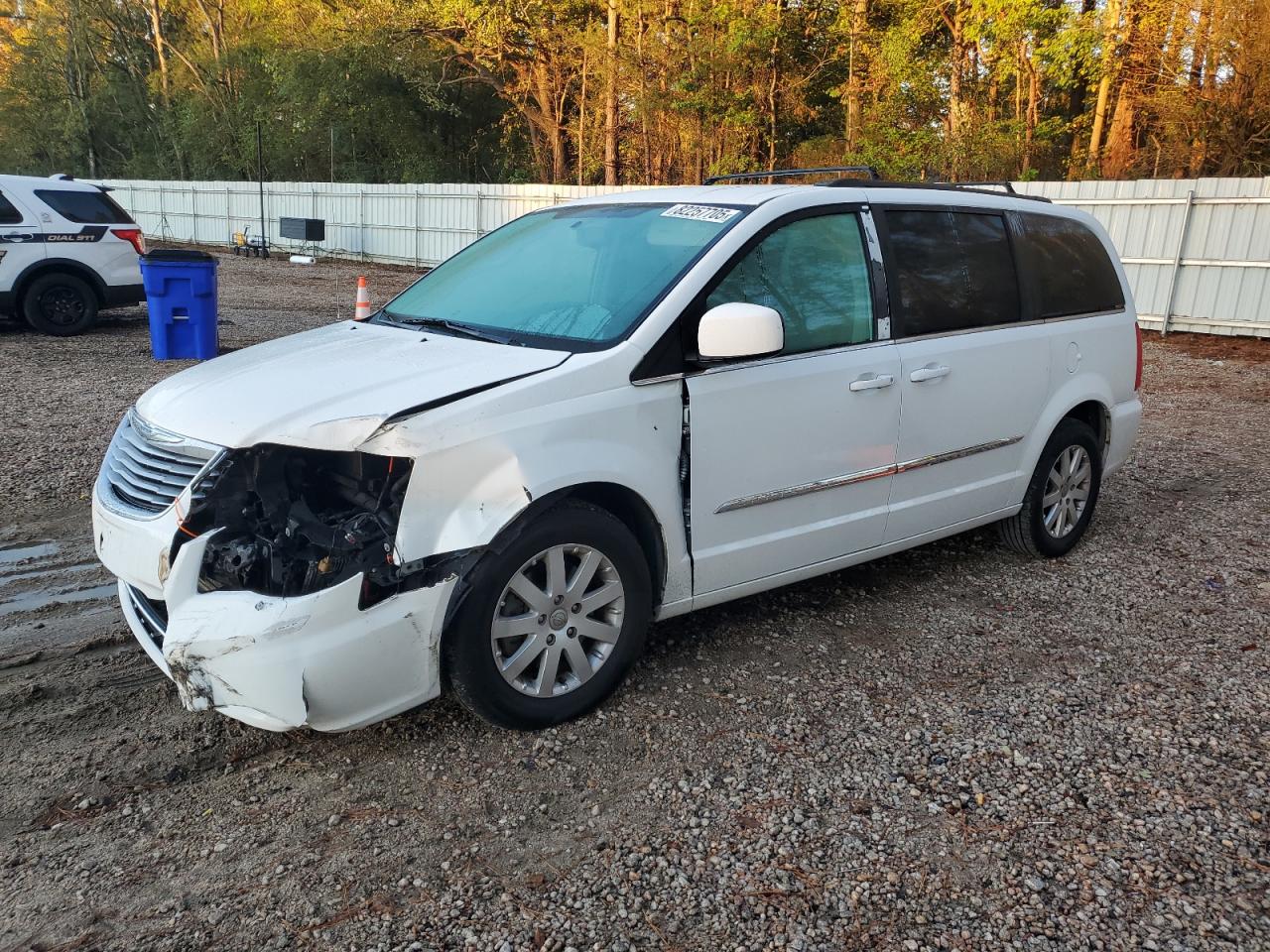 CHRYSLER TOWN & COUNTRY TOURING