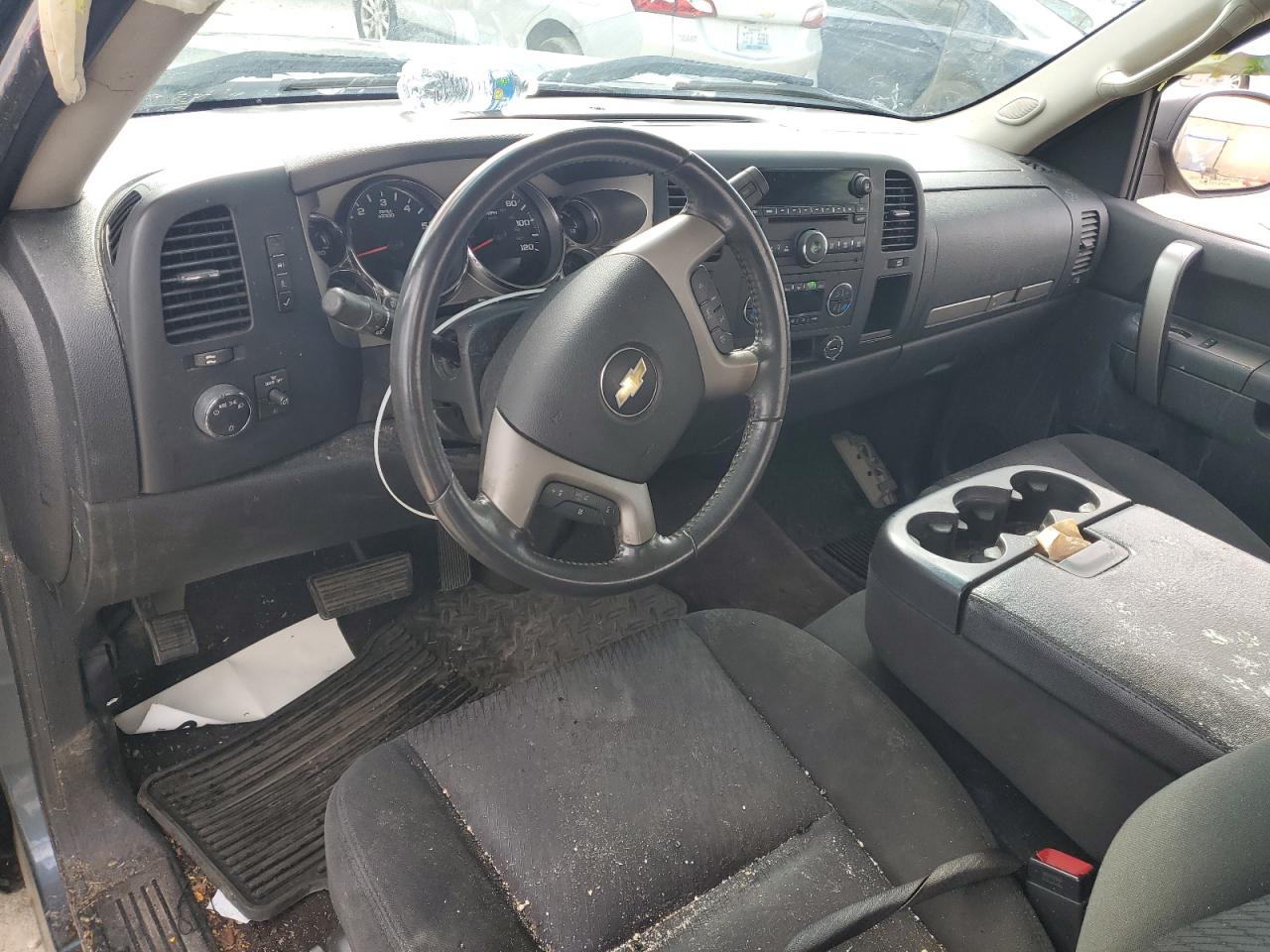 CHEVROLET SILVERADO K1500 LT