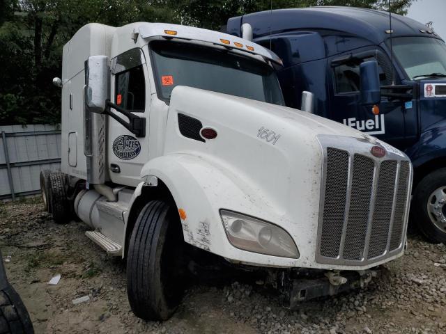 Global Auto Auctions: 2016 PETERBILT 579