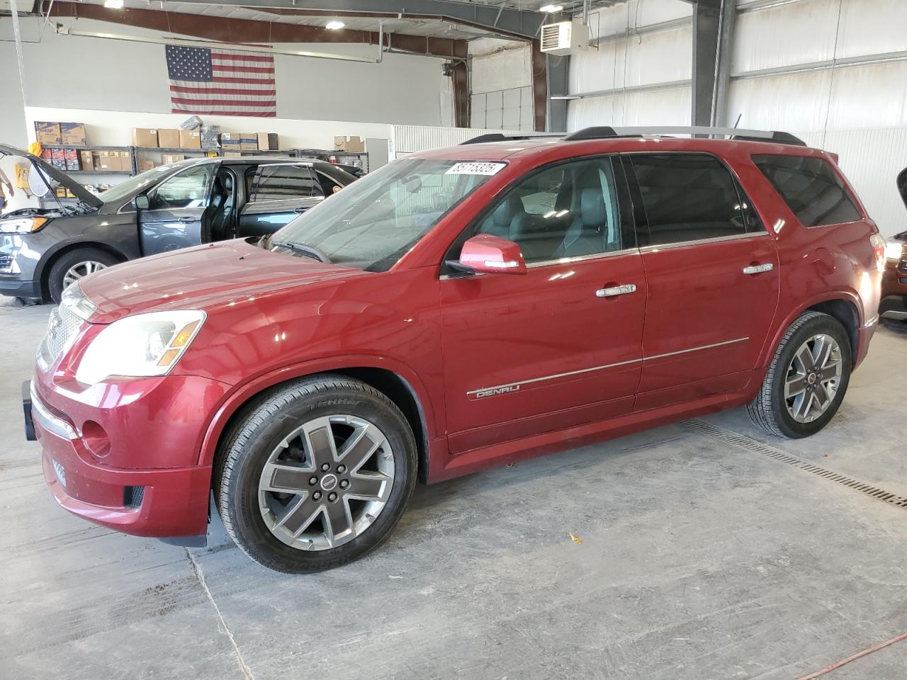 GMC ACADIA DENALI