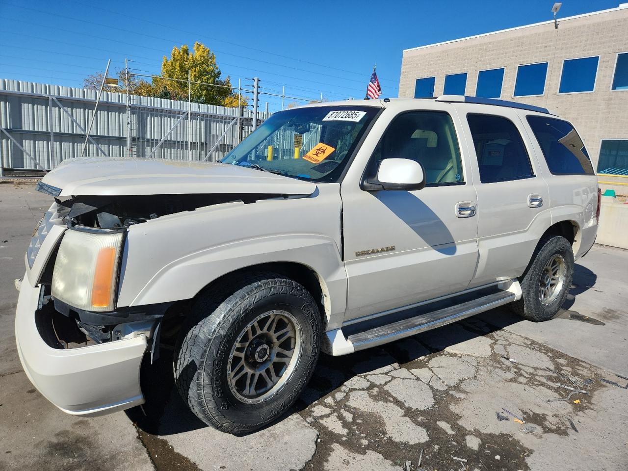 Lot #3284381040 2002 CADILLAC ESCALADE L