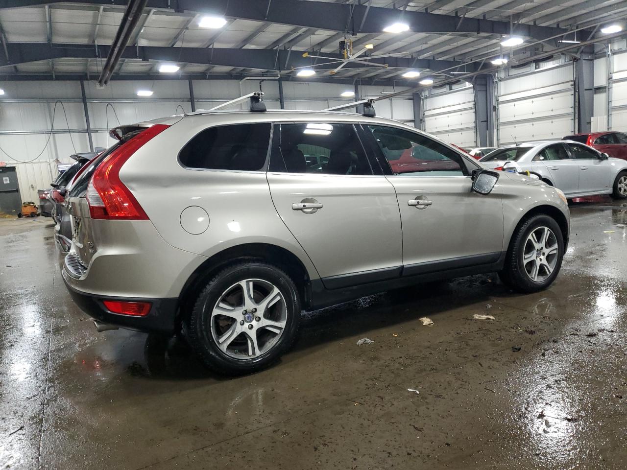 VOLVO XC60 T6