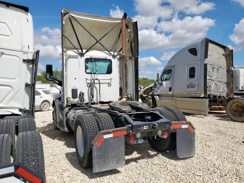 PETERBILT TRACTOR 579 2017 1XPBA48XXHD428918 photo #4