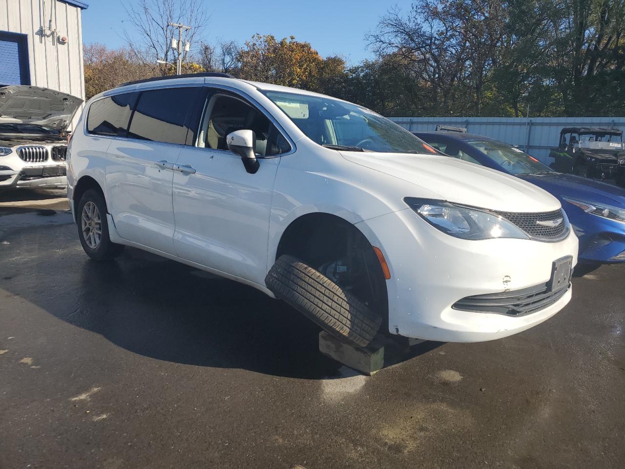 CHRYSLER VOYAGER LXI