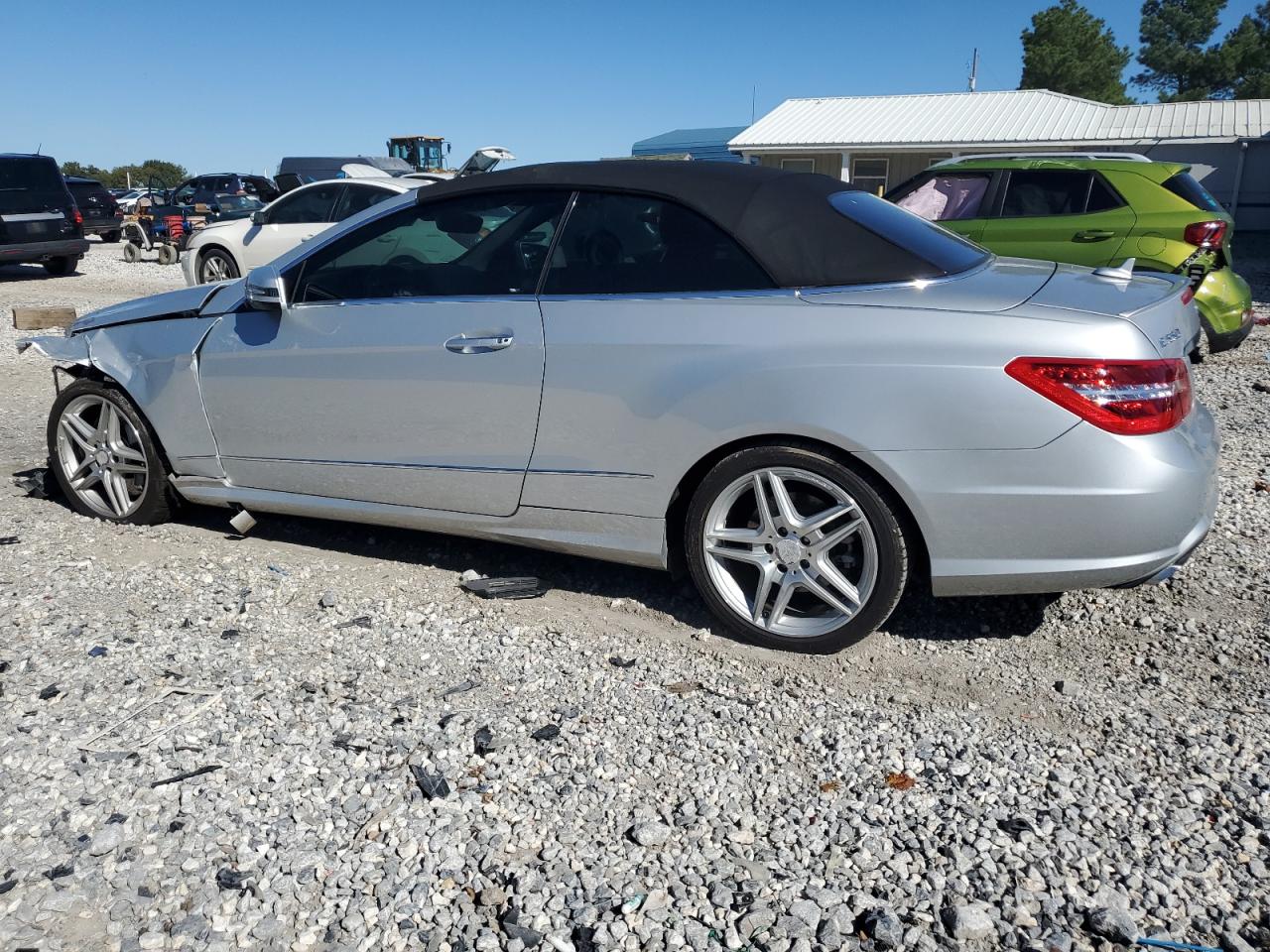 MERCEDES-BENZ E-CLASS 550