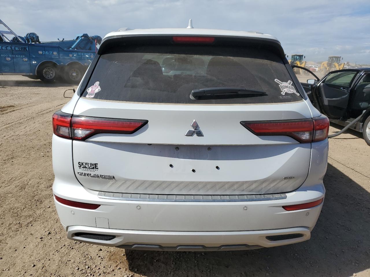 MITSUBISHI OUTLANDER SEL