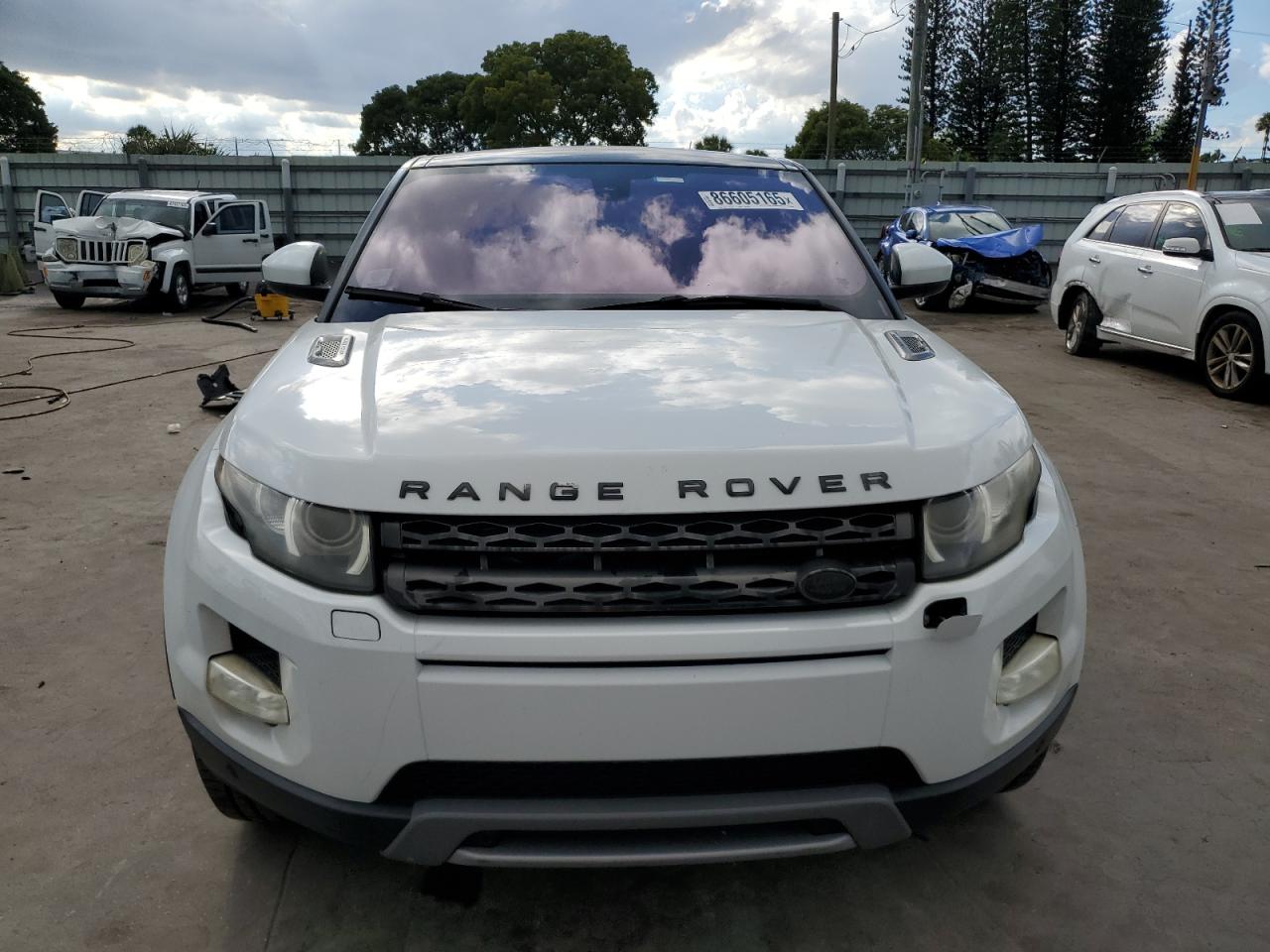 LAND ROVER RANGE ROVER PURE PLUS