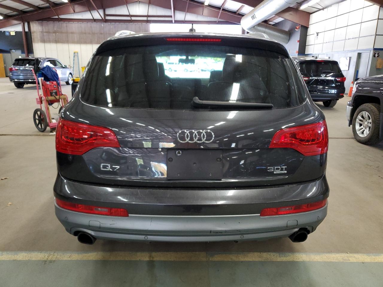 AUDI Q7 PREMIUM PLUS