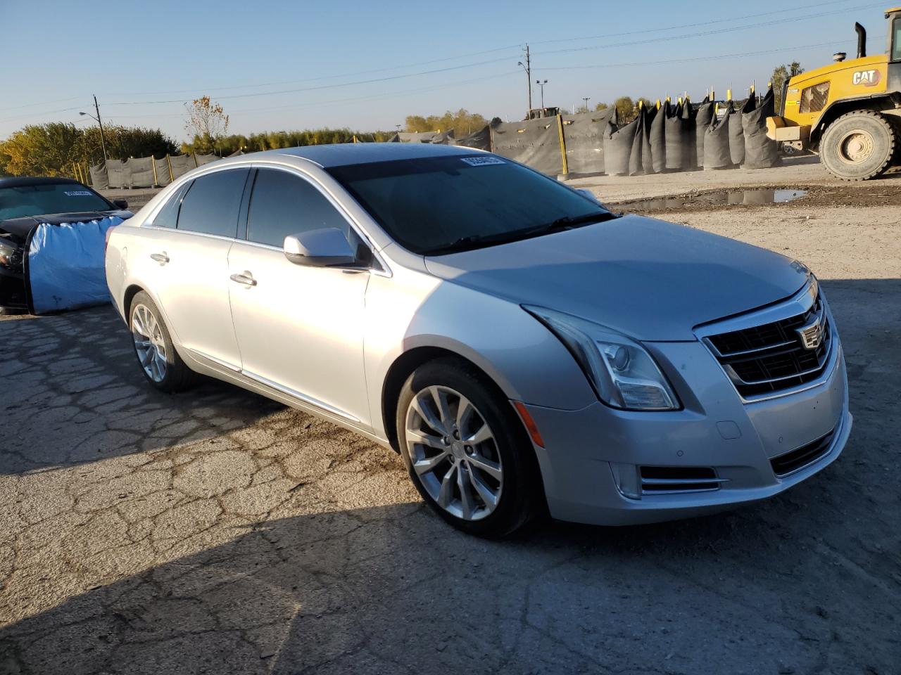 CADILLAC XTS LUXURY COLLECTION