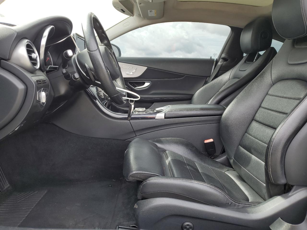 MERCEDES-BENZ C-CLASS 300