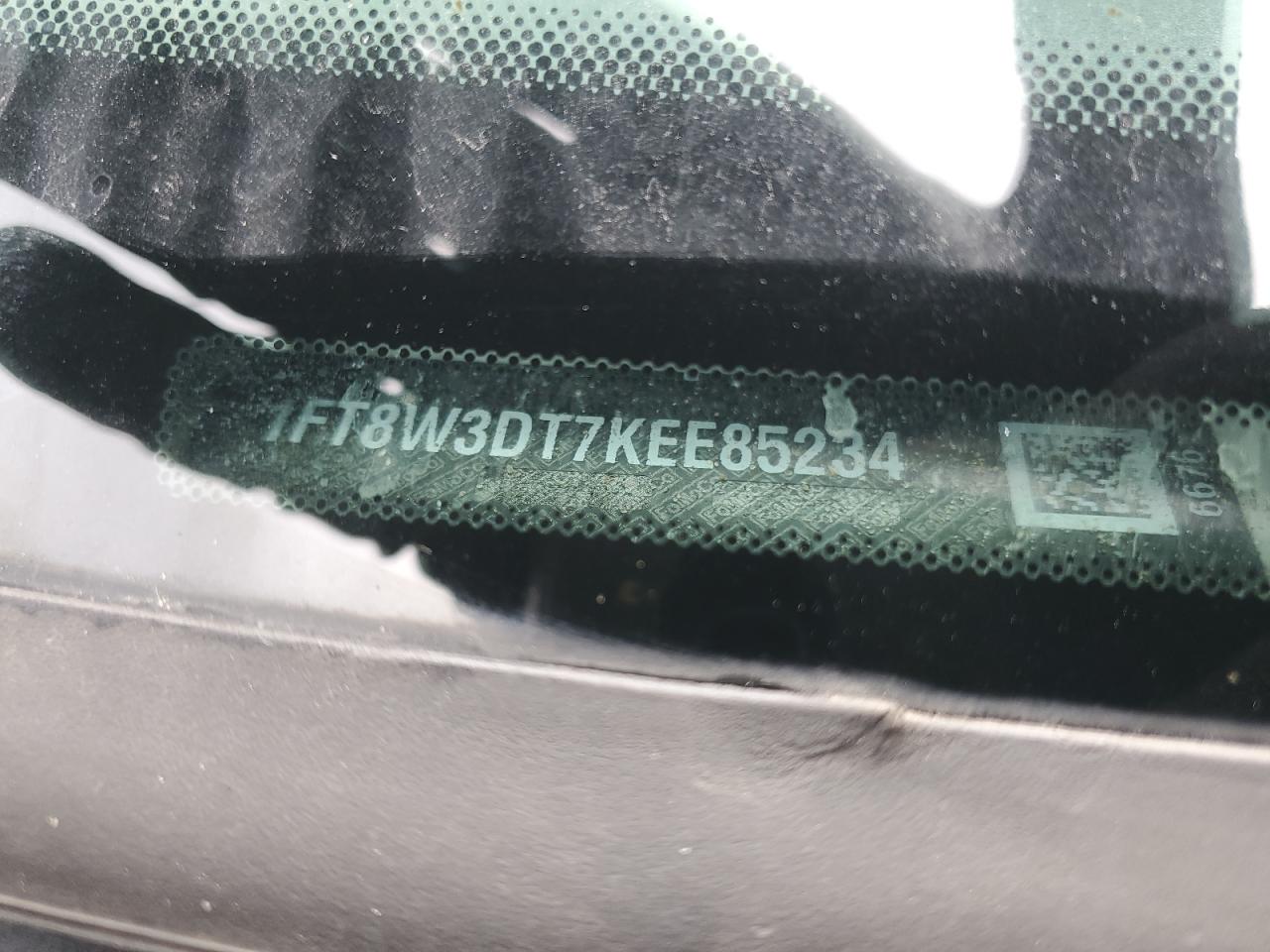 FORD F-350 SUPER DUTY