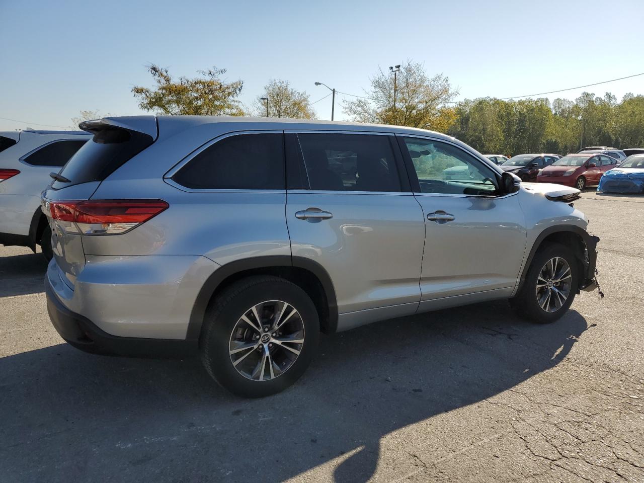 TOYOTA HIGHLANDER LE
