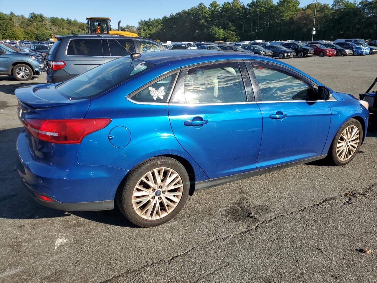 FORD FOCUS TITANIUM