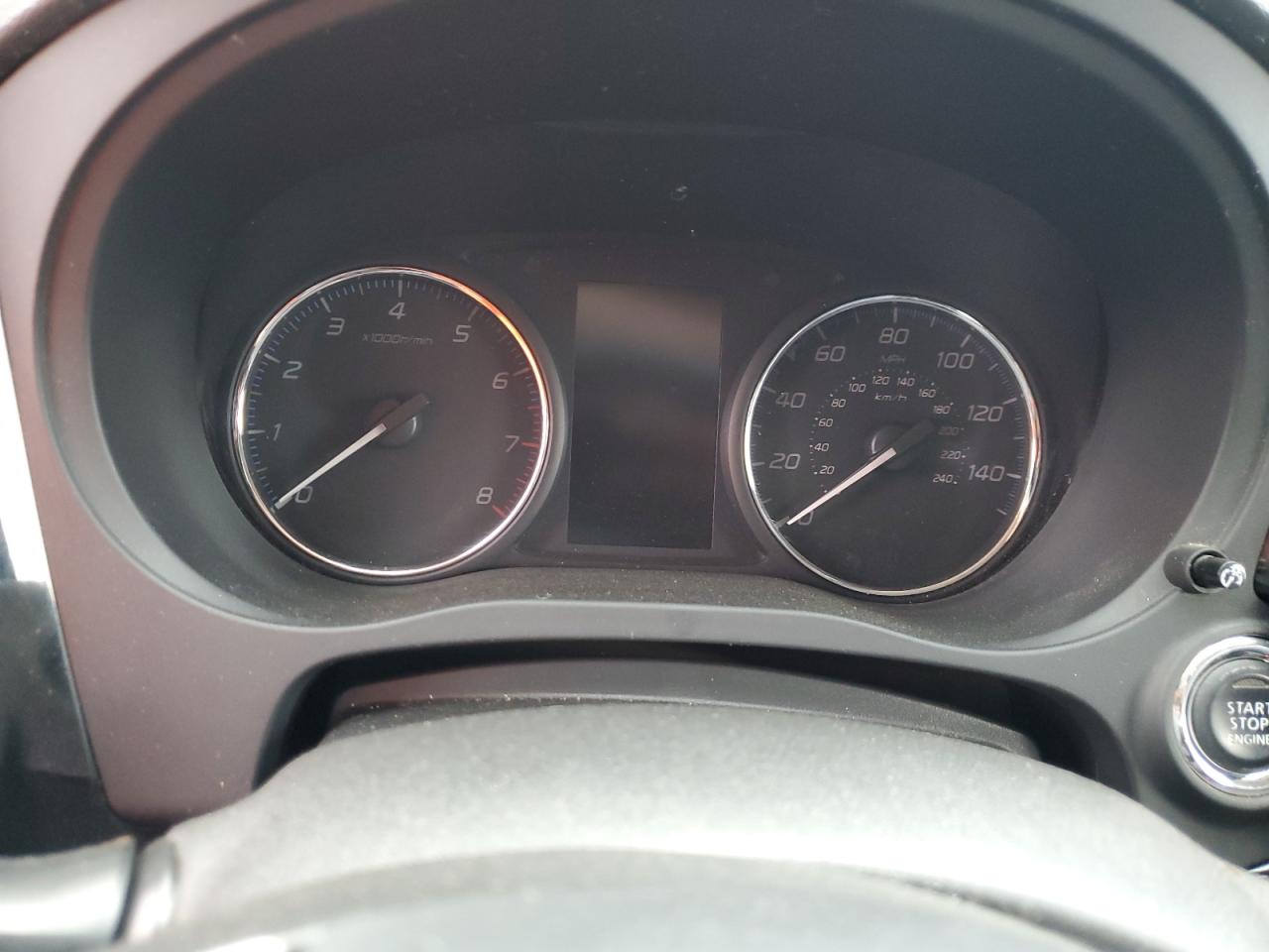 MITSUBISHI OUTLANDER SE