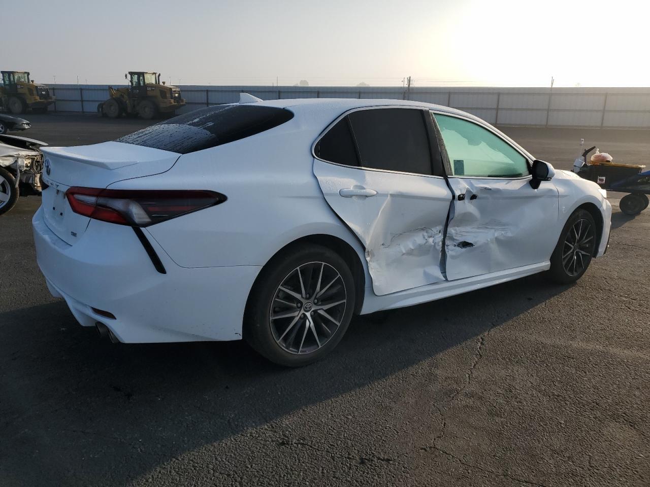 TOYOTA CAMRY SE NIGHT SHADE