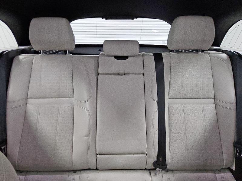 2018 LAND ROVER RANGE ROVE - SALYM2RV2JA748576