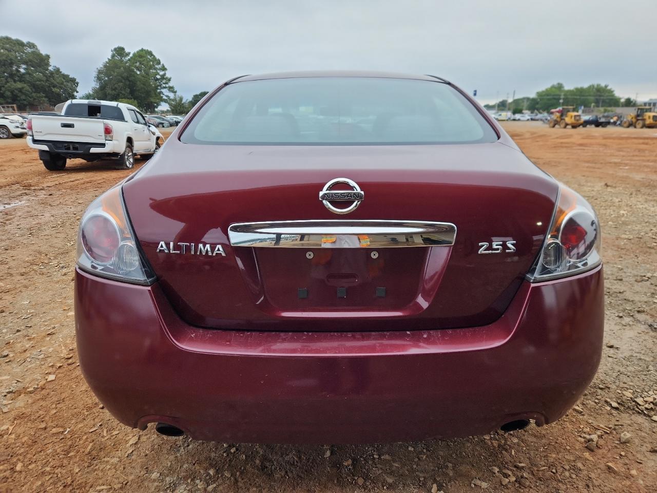 NISSAN ALTIMA BASE