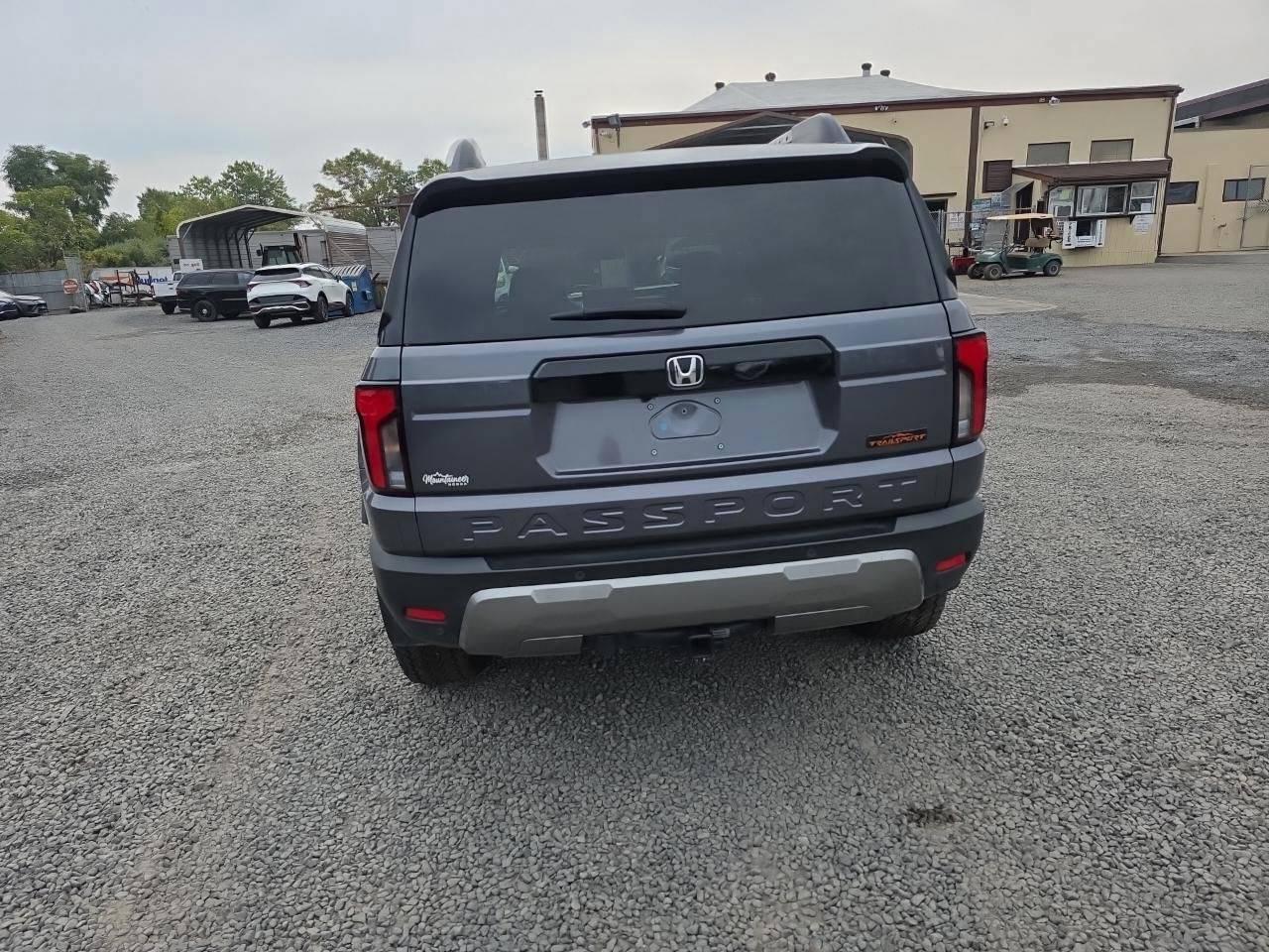 HONDA PASSPORT TRAIL SPORT