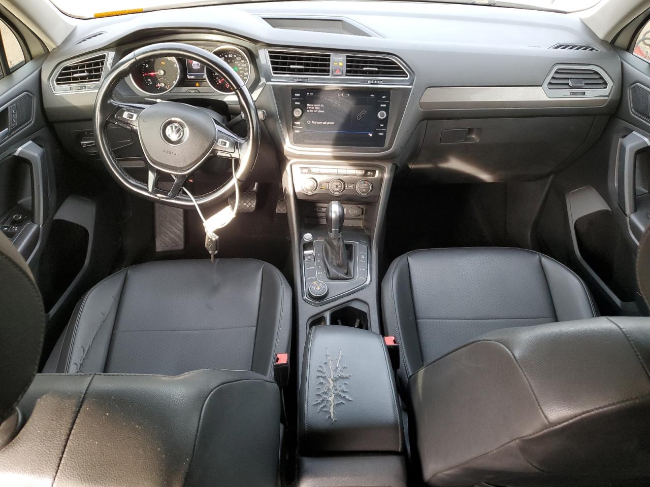 VOLKSWAGEN TIGUAN SE