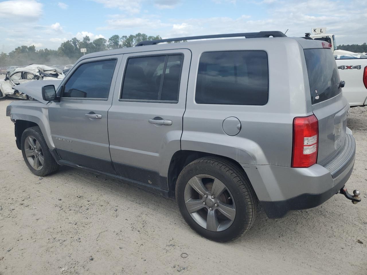 Lot #3318020400 2015 JEEP PATRIOT LA