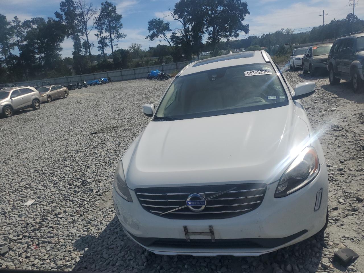 VOLVO XC60 T5 PREMIER